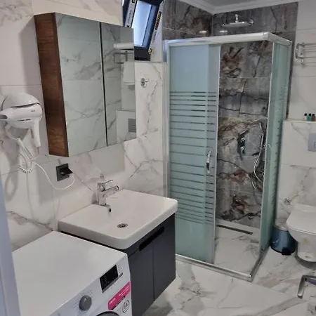 Royal Homes 502 Апарт-отель Анталья